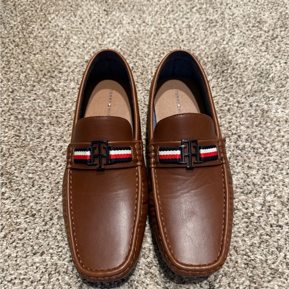Tommy Hilfiger Atino Slip On Driver Loafer - Picture 4 of 5